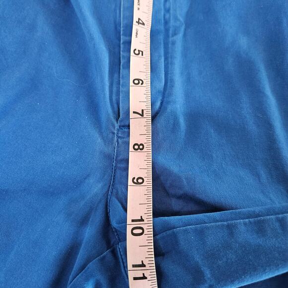 Vineyard Vines Shep & Ian. Size 33 - Picture 8 of 8